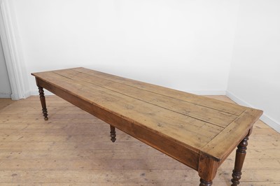 Lot 64 - A Victorian oak kitchen table