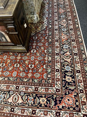 Lot 44 - A large Bidjar wool carpet