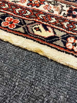 Lot 44 - A large Bidjar wool carpet