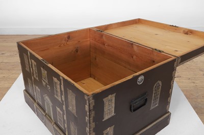 Lot 37 - A painted pine box