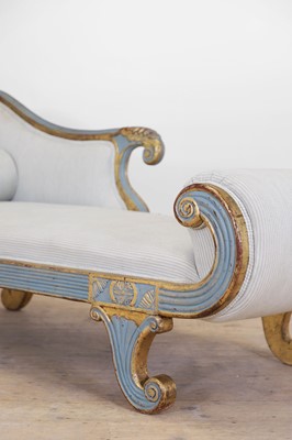 Lot 52 - An Empire-style painted and parcel-gilt pine chaise longue