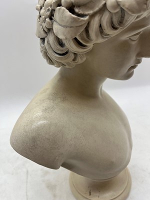 Lot 100 - A Parian Ware bust