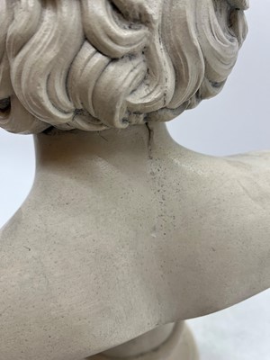 Lot 100 - A Parian Ware bust