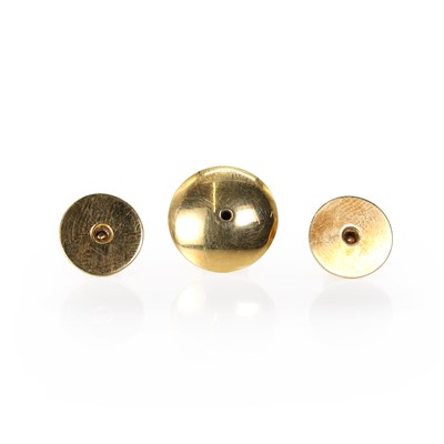 Lot 380 - A cased set of three gold dress studs