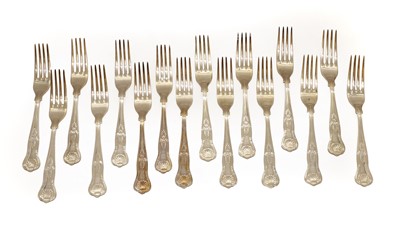 Lot 36 - A canteen of silver plated flatware