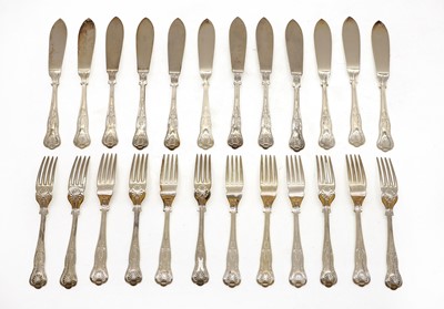 Lot 36 - A canteen of silver plated flatware