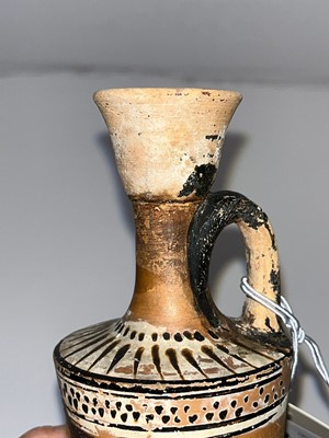 Lot 94 - An Attic black-figure pottery lekythos