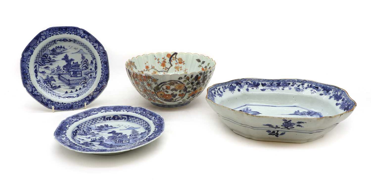 Lot 196 - A Chinese blue and white porcelain soup bowl