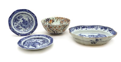 Lot 196 - A Chinese blue and white porcelain soup bowl