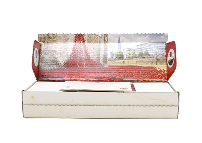 Lot 168 - A Tower of London 'Blood Swept Lands and Seas of Red' poppy