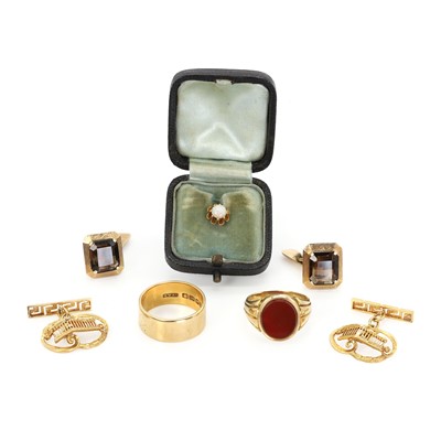 Lot 281 - A group of gold jewellery