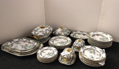 Lot 252 - A Spode Copeland 'Landscape' pattern dinner service