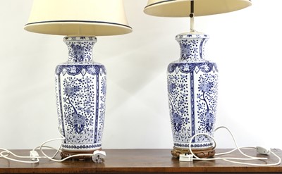 Lot 186 - A pair of Chinese vase table lamps
