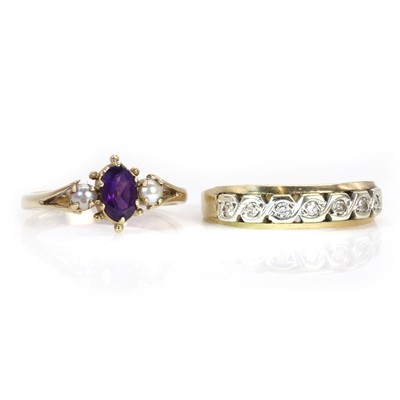 Lot 274 - Two 9ct gold modern gem set rings