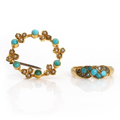 Lot 4 - A Victorian gold turquoise and split pearl ring and brooch