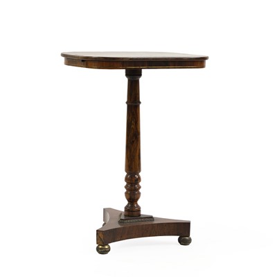 Lot 345 - An early Victorian rosewood pedestal table