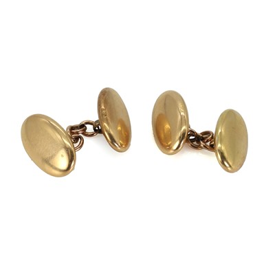 Lot 377 - A pair of 15ct gold chain link cufflinks