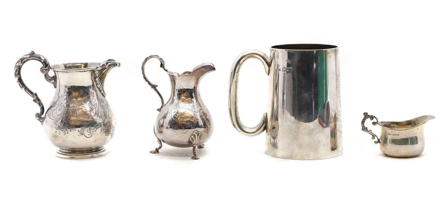 Lot 63 - A silver tankard