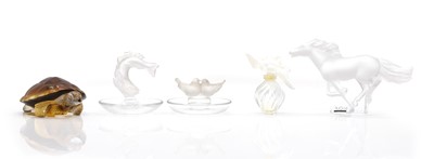 Lot 198 - A collection of Lalique glass items