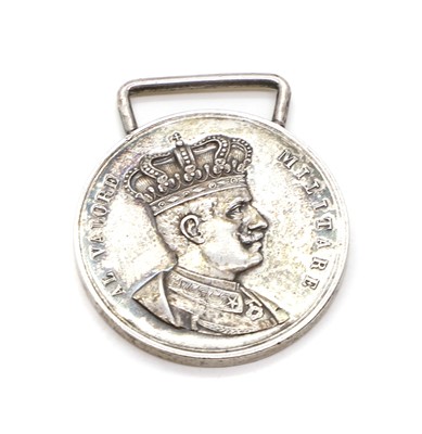 Lot 152 - A WWII Colonial Italy 'Al Valore' silver medal