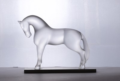 Lot 199 - A Lalique glass 'Siglavy' horse
