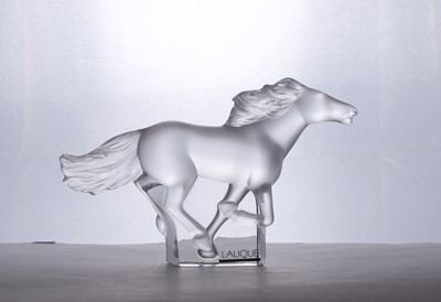 Lot 265 - A Lalique glass 'Kazak' horse