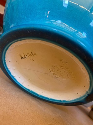 Lot 210 - A Burmantofts faience jardiniere