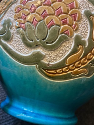Lot 210 - A Burmantofts faience jardiniere