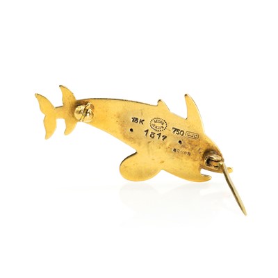 Lot 51 - An 18ct gold dolphin brooch, by Georg Jensen