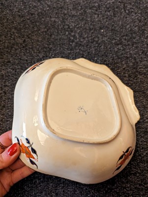 Lot 221 - A Minton pottery Imari tea service