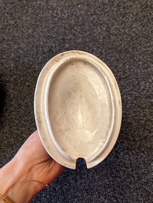 Lot 221 - A Minton pottery Imari tea service