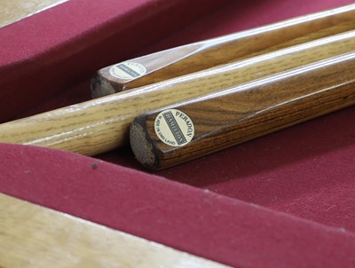 Lot 558 - A Hamilton 'Buchanan' three quarter size oak snooker or dining table
