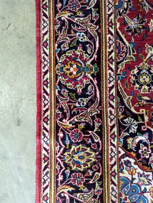 Lot 434 - A Kasham rug