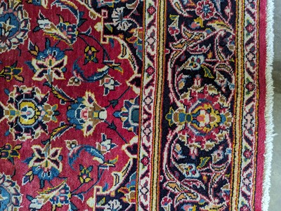Lot 434 - A Kasham rug