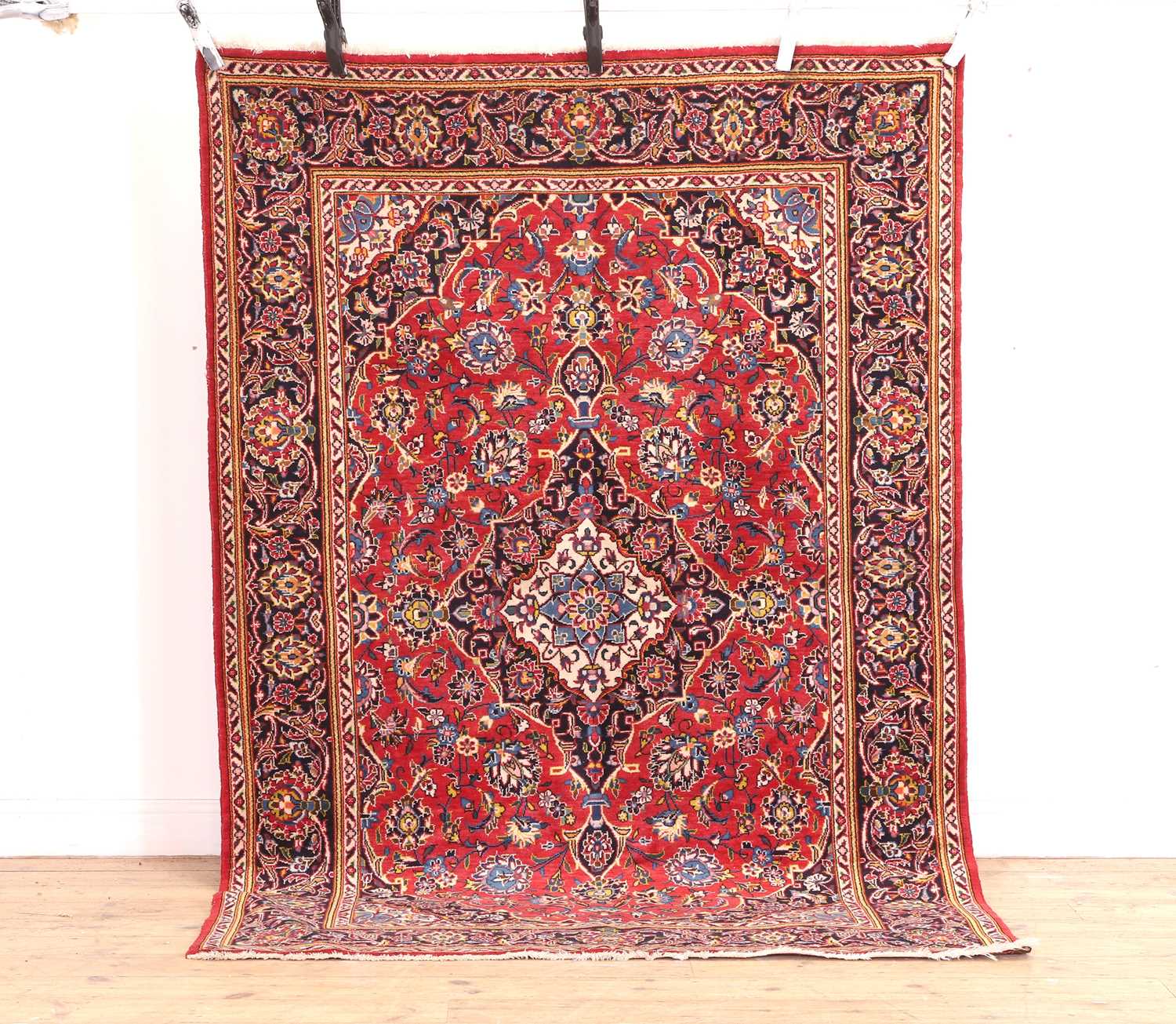 Lot 434 - A Kasham rug