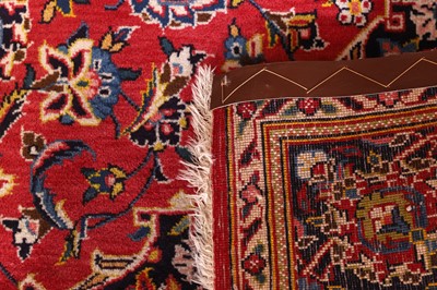 Lot 434 - A Kasham rug