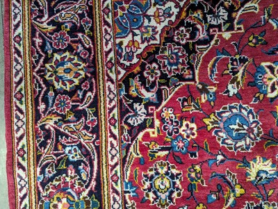 Lot 434 - A Kasham rug