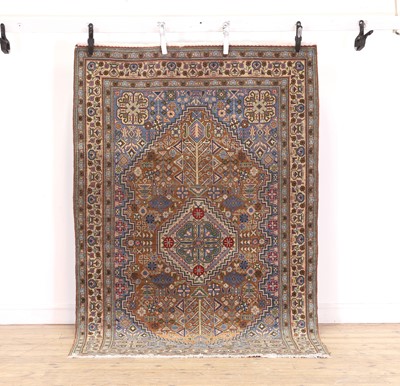 Lot 444 - A Tabriz rug