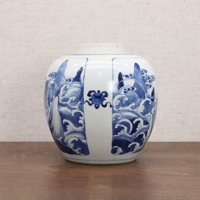 Lot 37 - A Chinese blue and white jar