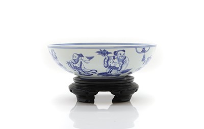 Lot 183 - A Chinese blue and white porcelain bowl