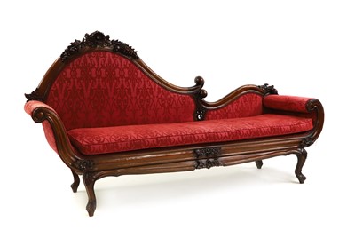 Lot 329 - A Victorian chaise longue