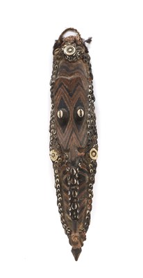 Lot 382 - An Iatmul mask