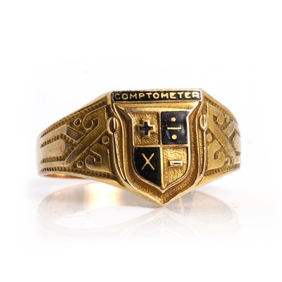 Lot 373 - A gold 'comptometer' maths award signet ring