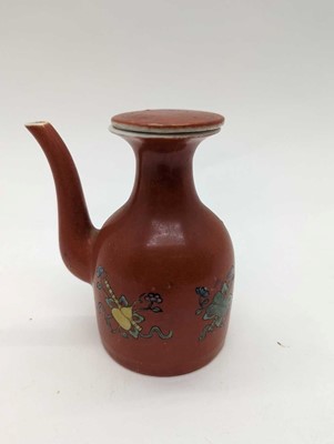 Lot 185 - A collection of Chinese porcelain