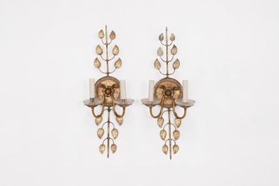 Lot 177 - A pair of gilt-metal and glass wall lights