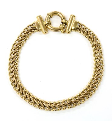 Lot 132 - A 9ct gold hollow figure of eight link bracelet