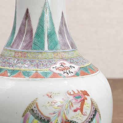 Lot 96 - A Chinese famille rose vase