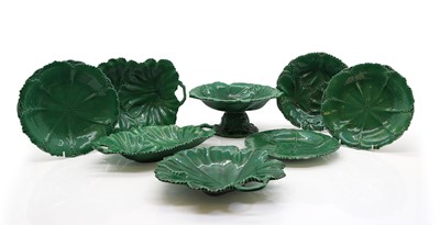 Lot 150 - A collection of earthenware cabbage plates