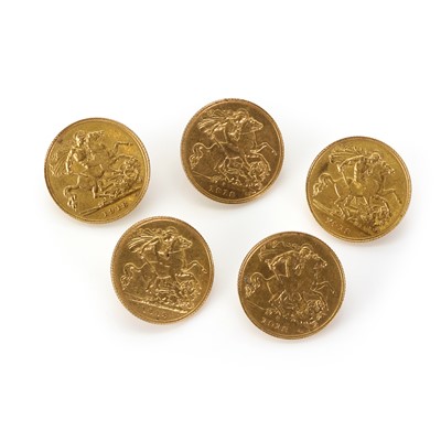 Lot 367 - Five half sovereign buttons