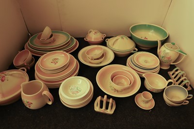 Lot 200 - A Susie Cooper 'Swansea Spray' dinner service